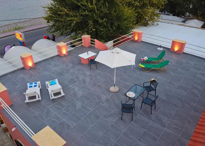 Alexandra Appartement *