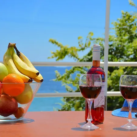 Apartment Alexandra *