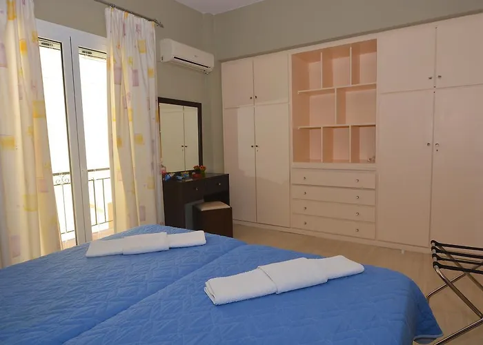 Alexandra Apartment